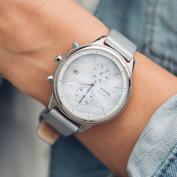 Citizen Women's Eco Drive 39mm Watch w/ box - Picture 2 of 7